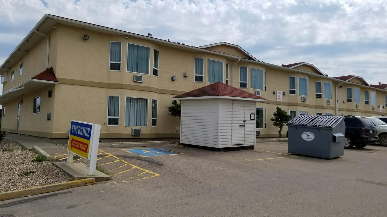 Western Budget Motel Cold Lake Eksteriør billede